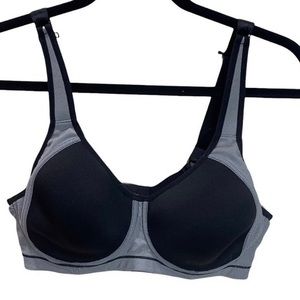 Zella underwire, high impact sports bra. Size 38D.
